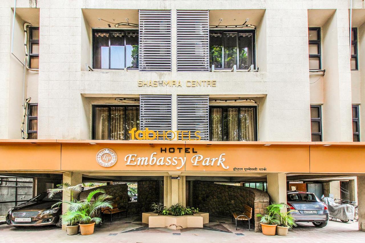 Fabhotel Plus Embassy Park Mumbai Exteriör bild